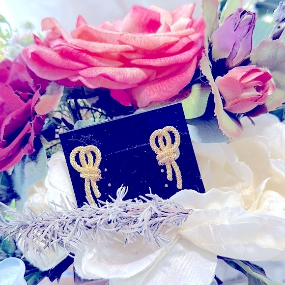 🥳HP:CHRISTIAN DIOR Glamours Gold Double Rope Loops Clip-On Rare Antique Earring - Picture 3 of 16